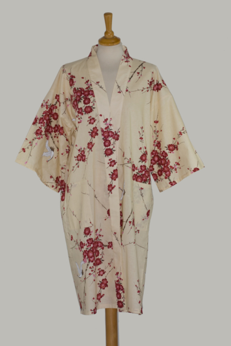 kimono Crane with Cherry Blossom, 3/4 lang, beige, udført i 100% bomuld