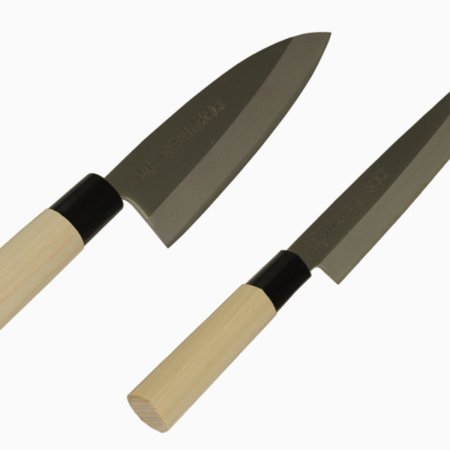 japansk kokkekniv, prisvenlig, udført i enkellaget rustfrit stål, knivene er lidt hårdere og holder skarpheden i lang tid