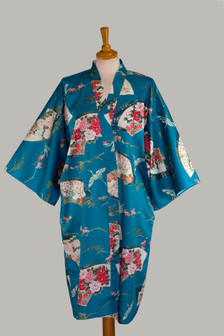 turkis kimono Crane Senmen-Ni-Tsuru, 3/4 lang, udført i 100% bomuldssatin