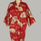 rød kimono Crane Senmen-Ni-Tsuru, 3/4 lang, udført i 100% bomuldssatin